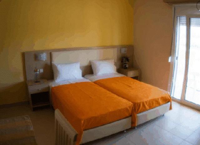 Decauville Hotel Jerakiní Kültér fotó
